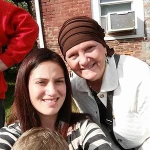 Meet your Posher, Olivia