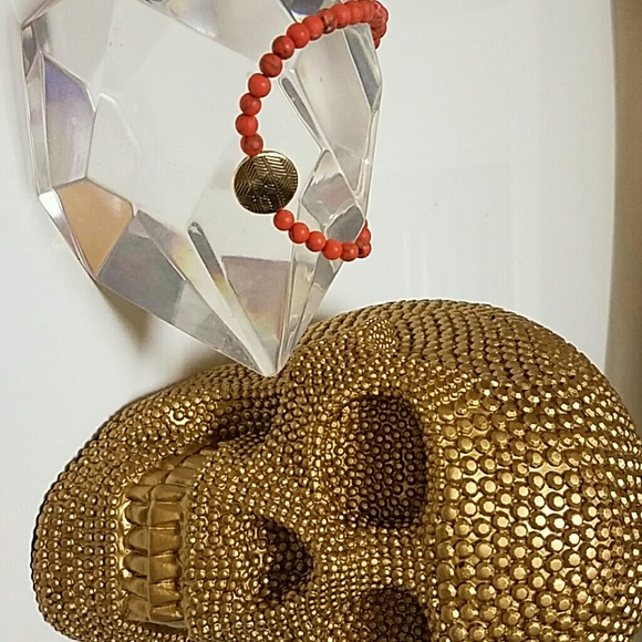 House of Harlow 1960 coral and gold bracelet