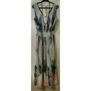 Sale! Size 16 flattering full length dress.