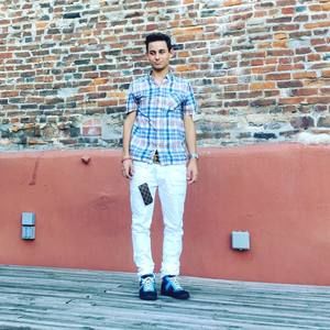 Meet your Posher, Jonathan