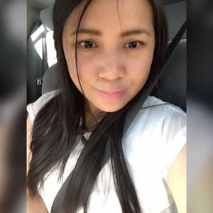 Meet your Posher, Rowena