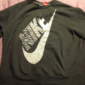 NIKE crew neck