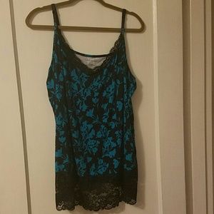 Floral print camisole, lace banded bottom