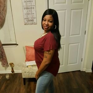 Meet your Posher, Keisha