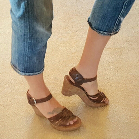 American Eagle Outfitters wedge sandals