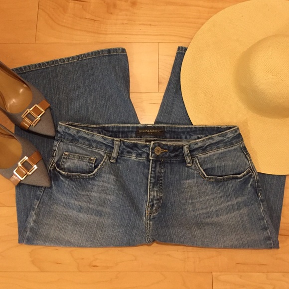 💙 Banana Republic Capri Jean 💙