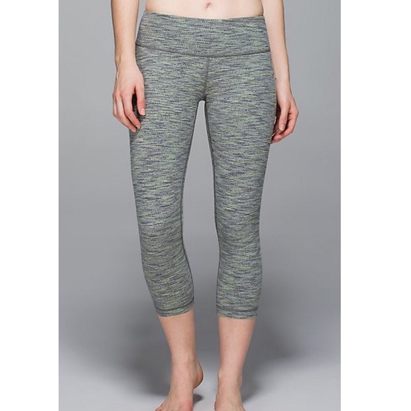 lululemon athletica Pants - Lululemon gray wunder under yoga crop!