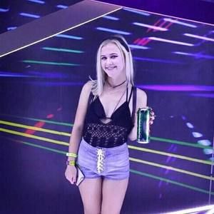 Meet your Posher, Kassidy