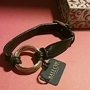 BRONZE   ROLLING CIRCLE  STATION  LEATHER BRACELET