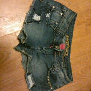 Almost famous shorts