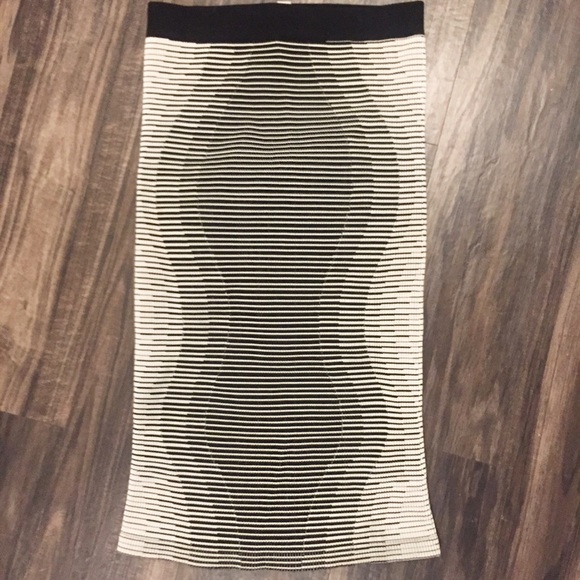 BCBGeneration Bandage Slimming Pencil Skirt - Picture 2 of 2