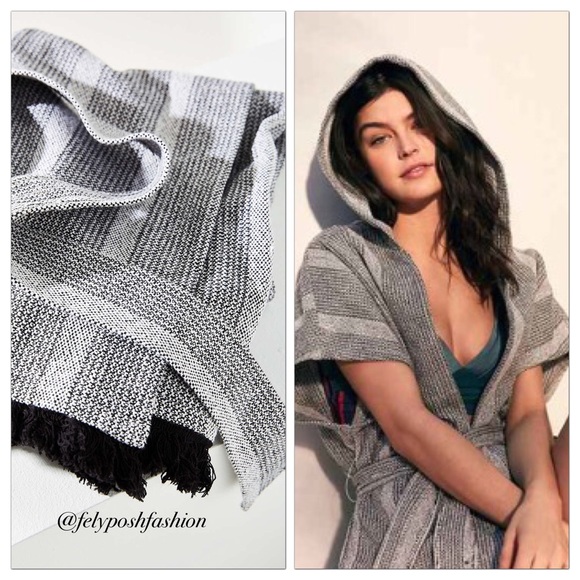 Urban Outfitters Only Natural Hooded Kimono - Picture 2 of 2