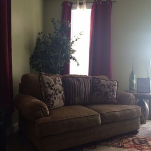 Meet your Posher, Thomas