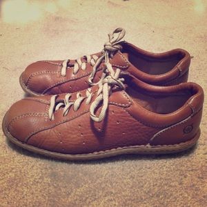 Born Leather Lace-ups - Size 7