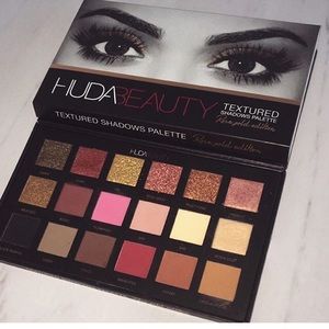 Meet your Posher, Vicky