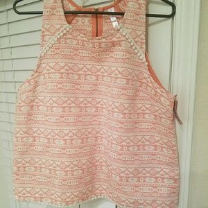 NWT Tribal print box type shirt