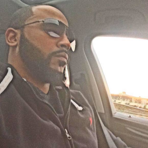 Meet your Posher, Samuel - Picture 1 of 1