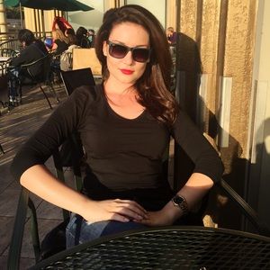 Meet your Posher, Anna