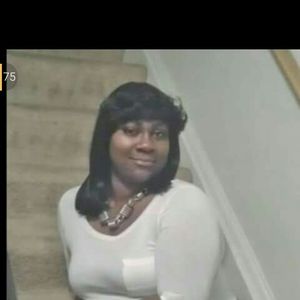 Meet your Posher, Ebony