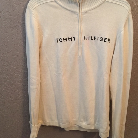 Cream Pullover