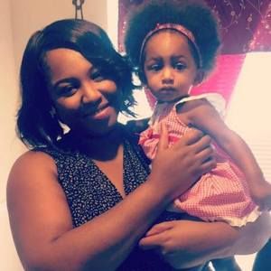 Meet your Posher, Evette