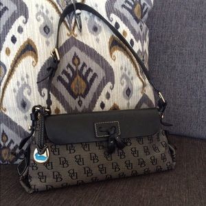 Dooney & Bourke Purse