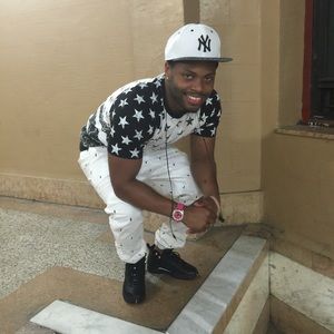 Meet your Posher, Raymond