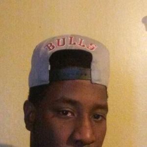 Meet your Posher, Victor