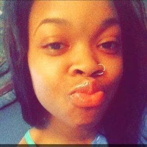 Meet your Posher, Kay-neesha