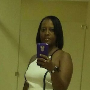 Meet your Posher, Tonie