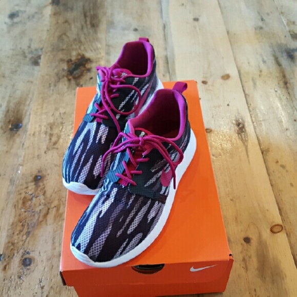 Nike shoes