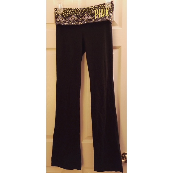 𝐹𝐼𝑁𝐴𝐿 𝑆𝐴𝐿𝐸 ❗️NWOT VS Pink Bling Yoga Pant