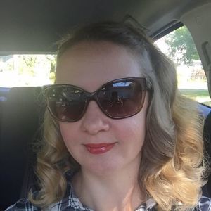 Meet your Posher, Stacey