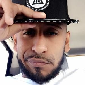 Meet your Posher, Manuel