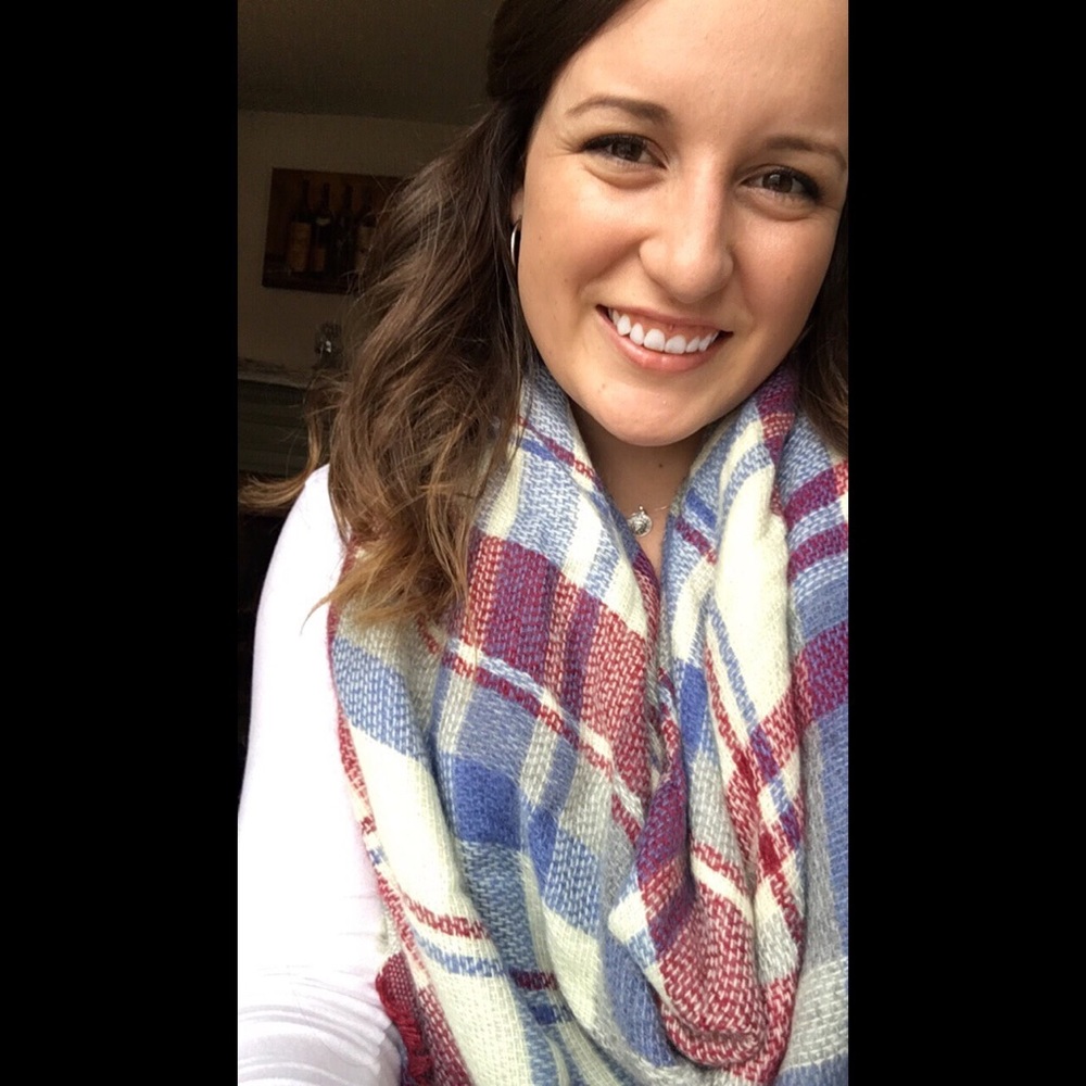 Meet your Posher, Kayla