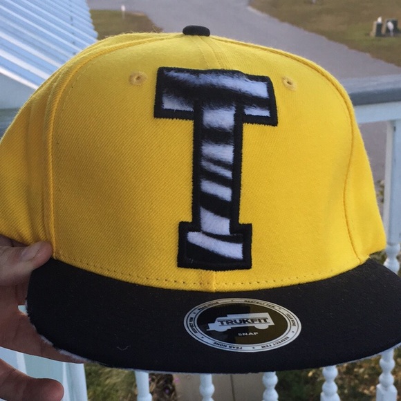 Trukfit hat