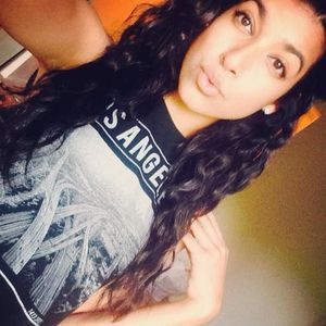 Meet your Posher, Kaitlin