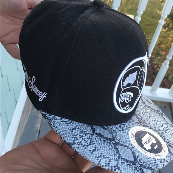 Trukfit hat
