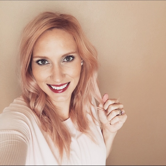 Meet your Posher, Brittany - Picture 1 of 1