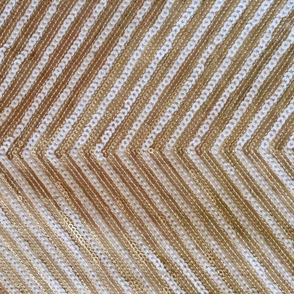 Super cute skirt from BR in petit 0 like new - Picture 2 of 4