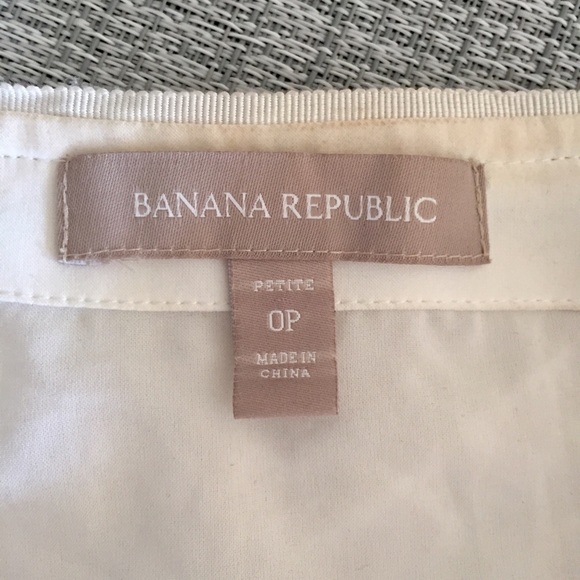 Super cute skirt from BR in petit 0 like new - Picture 3 of 4