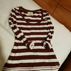 🌍DONATED🌎 Long sleeve Hollister Tshirt