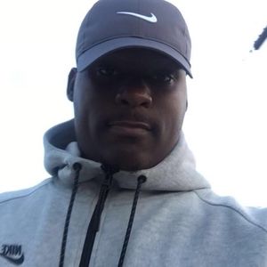 Meet your Posher, Bruce