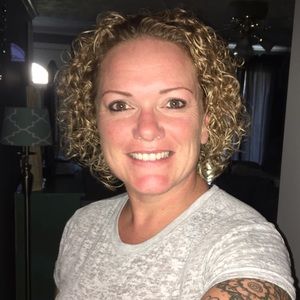 Meet your Posher, Holly