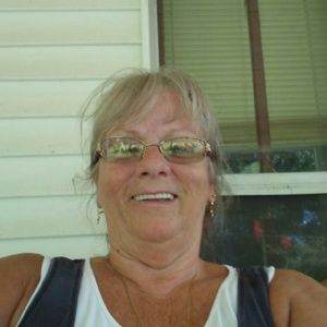 Meet your Posher, Connie