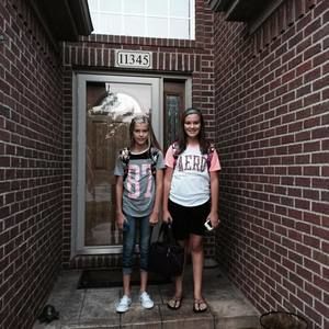 Meet your Posher, Lori