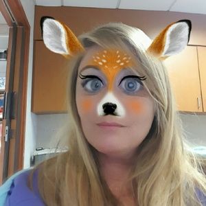 Meet your Posher, Casey