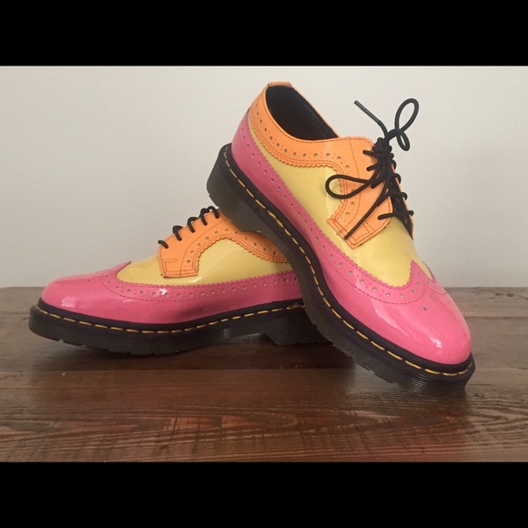 Dr Martens Tricolor Wingtip Oxfords