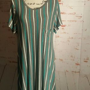 Lularoe carly dress