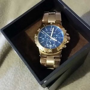 Meet your Posher, Domilen